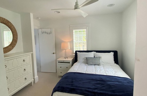 South Rehoboth Cottage | Cozy 1BR1BA cottage1 block to beach and boardwalk and 3 min walk to Rehoboth Ave