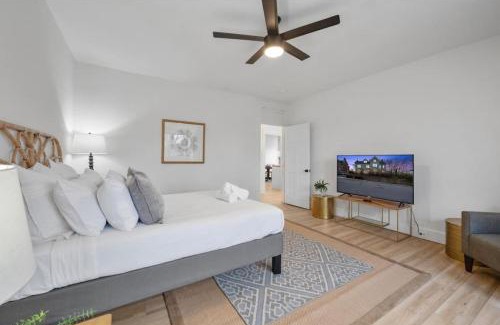 Mount Auburn Apartment | Cozy 2.5BR near Zoo - Hospitals - UC - Free Parking