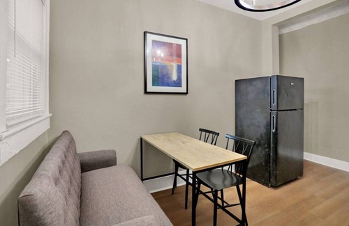 Indianapolis Apartment | Cozy 2 Bed - Downtown-West #7