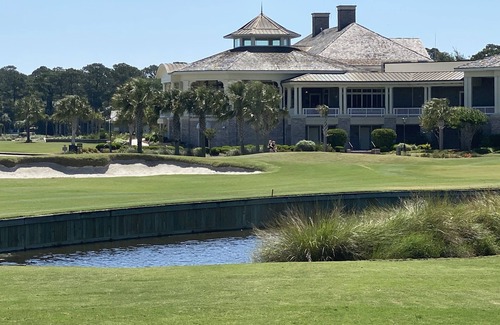Sea Pines Condo | Cozy 2 bedroom with a gorgeous golf course view, 5 minute walk to the beach.