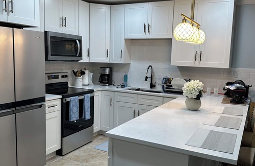 Treasure Cay House | Cozy 2-bedroom 2-bath condo with dock, WiFi, AC, in enchanting Treasure Cay