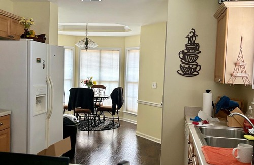 Pelham House | Cozy 2 Bedroom 2 Bathroom townhouse in the heart of Hoover/Pelham area