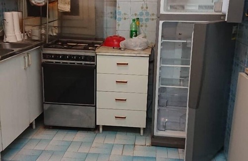 Bulaq ad Dakrur Apartment | Cozy 2-bedroom apartment in pleasant Mohandesin with WiFi, AC