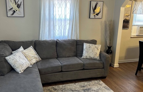 Westwood Apartment | Cozy 2-bedroom apartment 6 miles from Downtown, Cincinnati