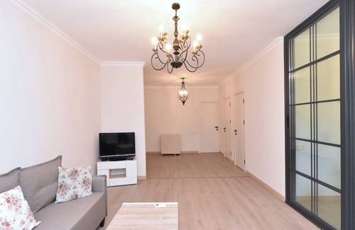 Kentron Apartment | Cozy 2-bedroom apartment in Yerevan Center with AC, Wi-Fi, Family-Friendly