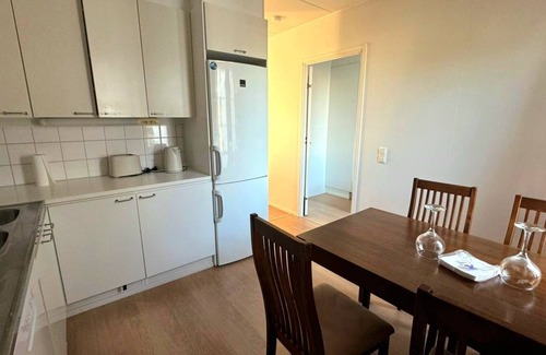Espoo Apartment | Cozy 2 Bedroom Apartment in Central Espoo, Close to Matinkylä Metro Station