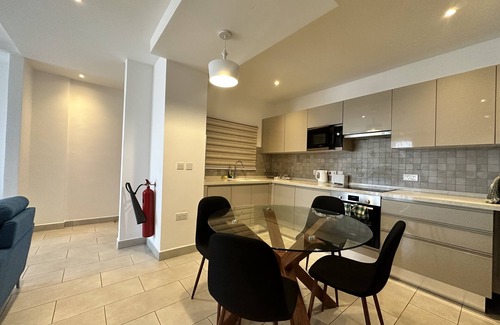 Labone Apartment | Cozy 2 bedroom apartment in Labone