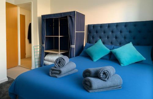 Canning Town Apartment | Cozy 2 bedroom Apartment neat 02, central London