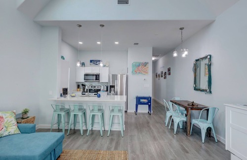 Corpus Christi Condo | Cozy 2-bedroom beach condo in charming Padre Island just steps from the beach