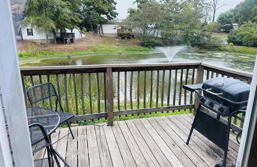 Murphysboro Cabin | Cozy 2-bedroom cabin minutes from Kincaid Lake boat ramp