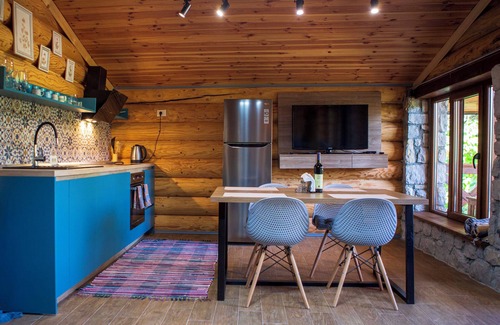 Kolasin Ski Chalet | Cozy 2-Bedroom Chalet in Beautiful Countryside in Kolasin