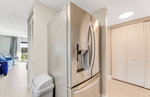 Glenwood Condo | Cozy 2-bedroom condo with AC, WiFi in tranquil Ormond Beach