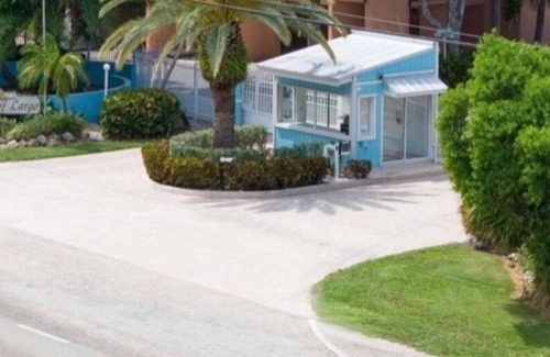 Rock Harbor Condo | Cozy 2-bedroom condo with AC, WiFi in charming Key Largo