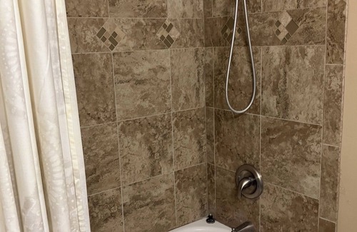 Casas Adobes Condo | Cozy 2-bedroom condo with WiFi, AC, and a community pool in serene Tucson.