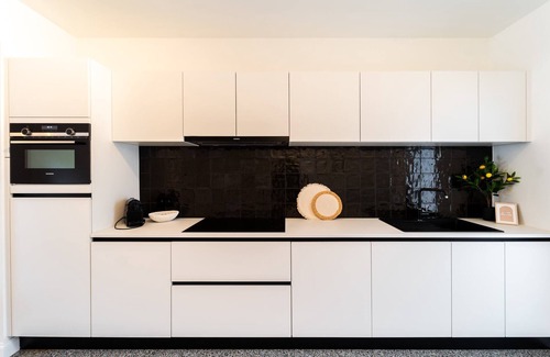 Statiekwartier Apartment | Cozy 2-Bedroom Flat in Antwerp