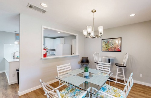 Granite Shoals House | Cozy 2 bedroom home with gas grill, patio, and boat parking