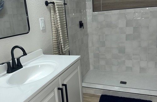 Paradise House | Cozy 2 bedroom home