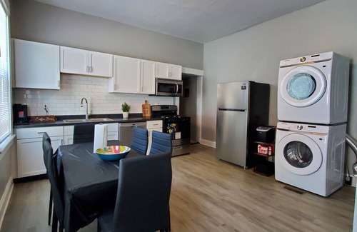 Covington House | Cozy 2-Bedroom House Near Top Attractions in Covington