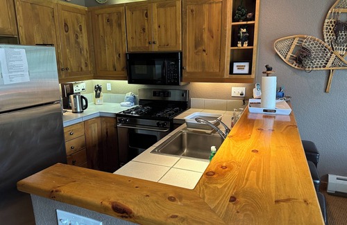 Keystone House | Cozy 2 Bedroom Keystone Townhouse Minutes From Lifts