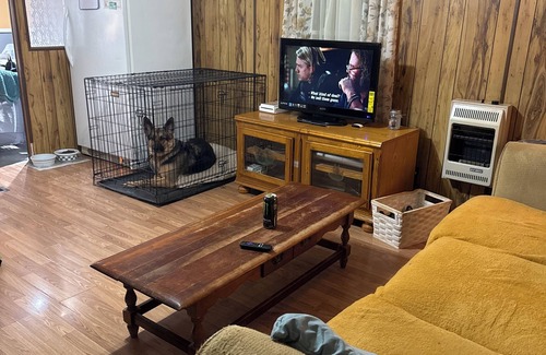 Lexington House | Cozy 2-bedroom mobile home in charming Lexington with AC, WiFi. Attractions!