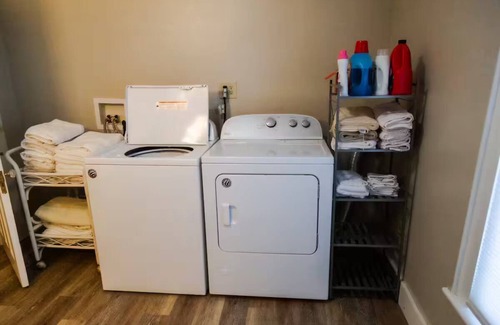 Auburn Apartment | Cozy 2-bedroom, second floor apartment in Auburn. Pet-friendly!