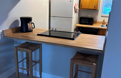 Tallahassee House | Cozy 2-bedroom townhome in wonderful Tallahassee with WiFi, AC/Heat