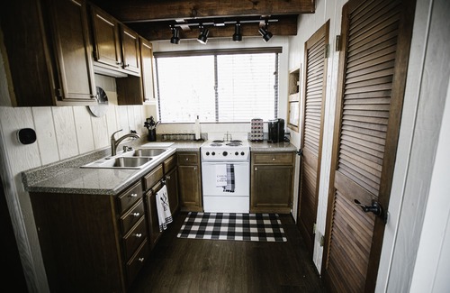 Innsbrook Ski Chalet | Cozy 2 bedroom waterfront chalet with private beach, hot tub at Innsbrook Resort