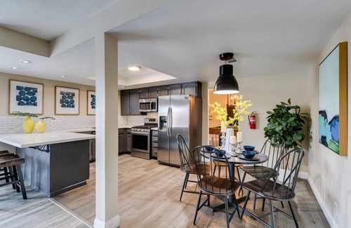 Green Valley North House | Cozy 2 master suite pool house near strip and convention center