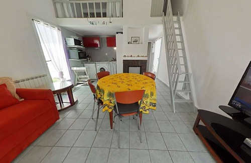 Bretignolles-sur-Mer House | Cozy 2-Room House with Mezzanine, Pool, and Tennis, 600m from Sea - Bretignolles-sur-Mer