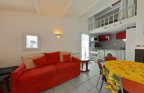 Bretignolles-sur-Mer House | Cozy 2-Room House with Mezzanine, Pool, and Tennis, 600m from Sea - Bretignolles-sur-Mer