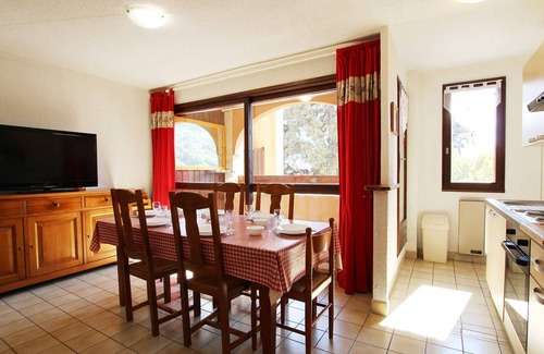 Briancon Apartment | Cozy 2-Room Apartment with Cabin near Prorel Gondola, Briançon