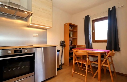 Les Houches Apartment | Cozy 2-room apt, 4 pers., center of Les Houches with garage