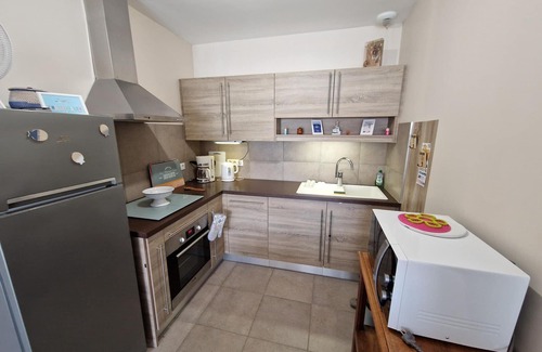 Port District Apartment | Cozy 2-room for 4 guests, Châtelaillon-Plage, parking