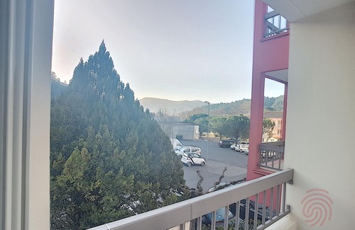 Lamalou-les-Bains Apartment | Cozy 24m² Apt, Renovated, Balcony, 650m from Lamalou Thermal Baths, Pets Welcome