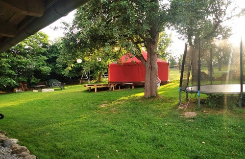 Wald RV Rental | Cozy 28 m² yurt with stargazing view, barbecue area, and separate bathroom