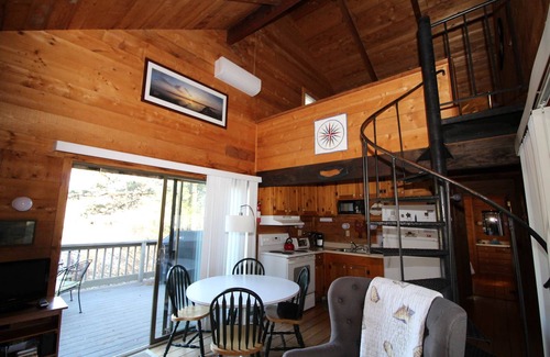 Wellfleet Cottage | Cozy 2BD+ Cottage-A/C, Pond View, Close to Everything