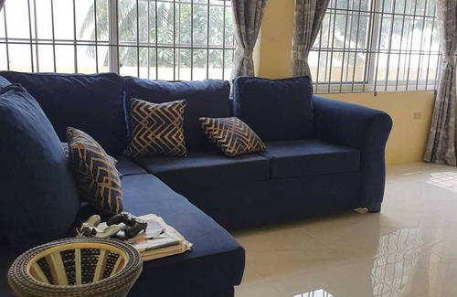 Havendale House | Cozy 2bedrooms with an Amazing view of the City and Sea