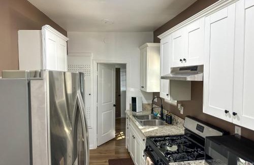 Florence-Graham Apartment | Cozy 2BR/2BA Duplex Downtown LA