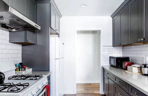 Alhambra House | Cozy 2BR Boho Home + EV Charger + Patio #TravelSGV