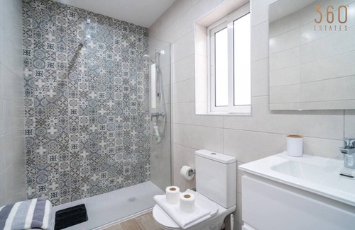 Msida Apartment | Cozy 2BR home with Balcony & WIFI in Central Msida