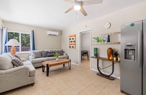 Ontario House | Cozy 2BR Home with Bright Interior & Relaxing Patio