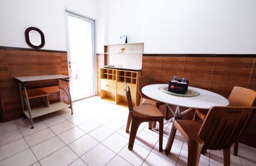 Central Jakarta Apartment | Cozy 2BR Mediterania Palace Kemayoran near to Jiexpo Kemayoran By Travelio