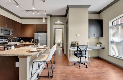 Brady Arts District Apartment | Cozy 2BR Near BOK Center-Gym, Pool, Pet Frndly