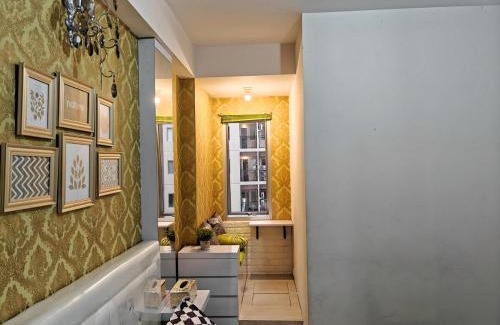Bandung Kulon Apartment | Cozy 2BR Sudirman Suites Bandung with Pool, Gym & WiFi