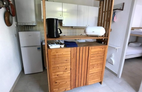 Leucate Villa | Cozy 2BR Villa in Port Leucate, 500m from Beach, Terrace, BBQ, Garage, Sleeps 5