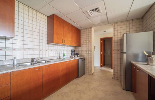 Motor City Apartment | Cozy 2BR w Peaceful Community Views in Motor City