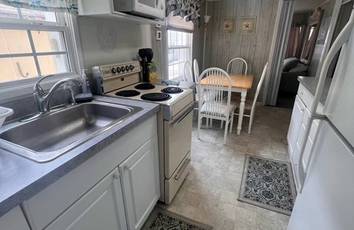 Myrtle Beach House | Cozy 3 Bdr 2 Ba beach home in Ocean Lakes