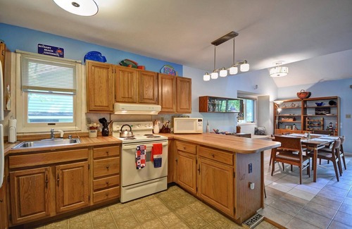 Bethany Beach Cottage | Cozy 3 bedroom 2 bath beach house with private setting! Pool, Trolley, Wifi, Beach Town!