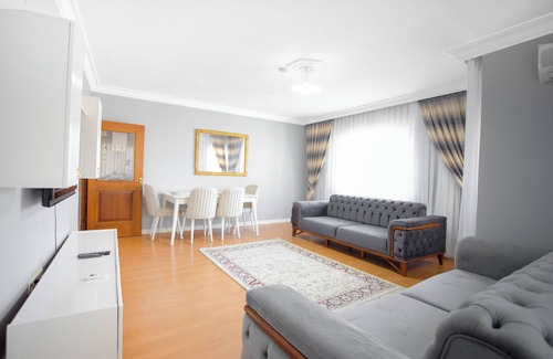 Sisli Apartment | Cozy 3-bedroom apartment in amazing Istanbul with AC, WiFi