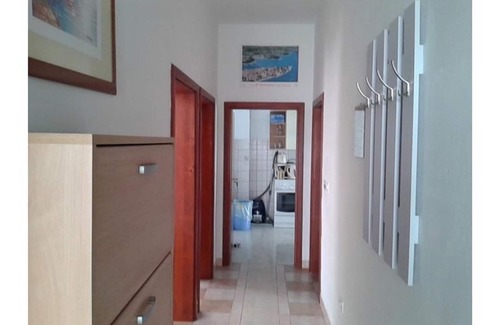 Rab Apartment | Cozy 3 Bedroom Apartment in Rab